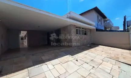 Jardim América - Casa com 4 dormitórios em excelente localização