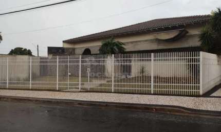 Casa com 3 quartos à venda no Parque Xingu, Lins 