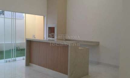 Villa Madalena - Casa nova com 3 dorms, sendo 1 suite com closet, cozinha gourmet com ilha e churrasqueira, pisos em porcelanato