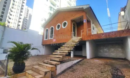 Casa com 4 quartos à venda na Vila Redentora, São José do Rio Preto 