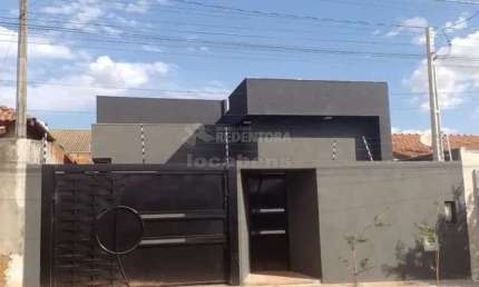 Excelente Casa Residencial para Venda - Residencial Bom Sucesso