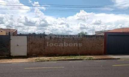 Vila Elmaz - Terreno com 360 metros em frente à uma escola estadual