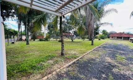 Casa em condomínio fechado com 4 quartos à venda na Zona Rural, Guapiaçu 