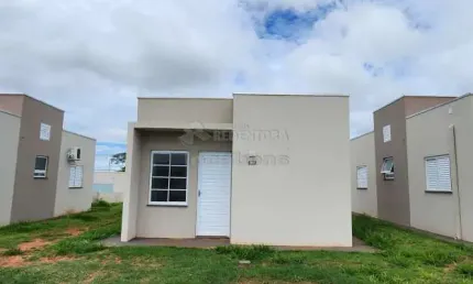 Excelente Casa em Condomínio para Locação de 2 dormitórios