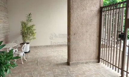 Edifício Maria Celeste - Apartamento com 03 dormitórios para Locação e Venda
