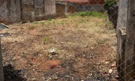 Boa vista- terreno em ótima localização, próximo a hospital, bancos, ubs e ponto de ônibus.
