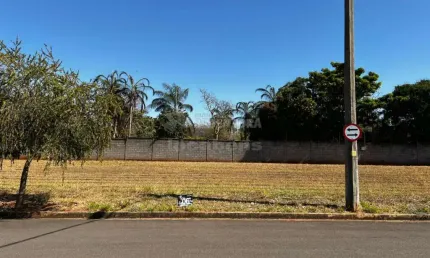 Terreno em condomínio fechado à venda no Damha Fit, Ipiguá 