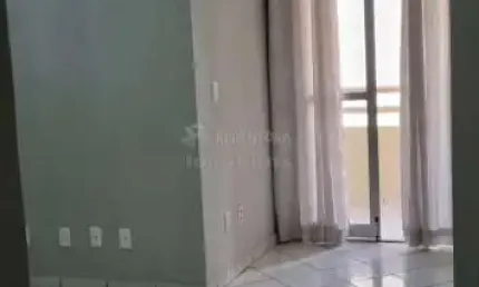 Edifício Bella Itália com 02 Dormitórios, 01 vaga de garagem.