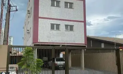 Higienópolis - apartamento com 1 dormitório com armário embutido, banheiro com box e gabinete, sala com 2 ambientes, cozinha completa de armários