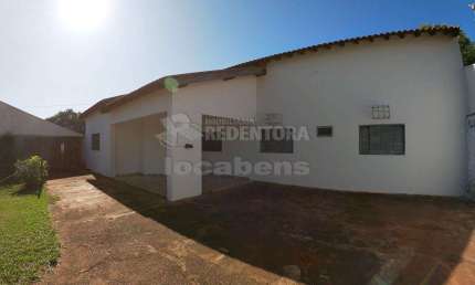 Cidade Jardim, casa com 2 dormitórios em terreno de 590m², em bom local, alugada.