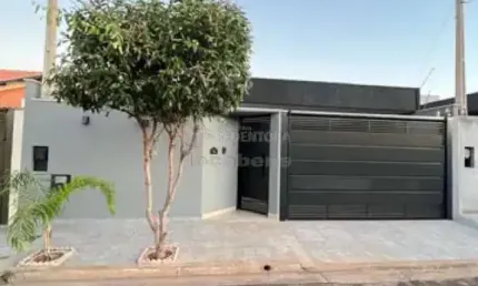 Ótima Casa Residencial para Venda - 3 Dormitórios / Flórida Park