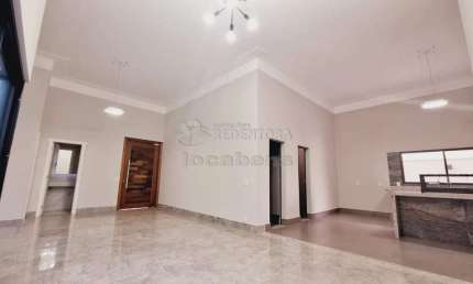 Casa térrea em Condominio - 03 Dormitórios - 05 wcs - Piscina - 03 garagem