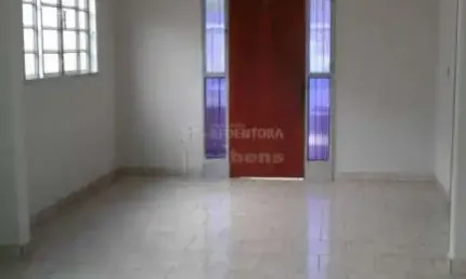 Boa vista - casa 3 dorms, 2 vagas de garagens, sala 2 ambs, coz, 2 wcs, varanda, dep empregada