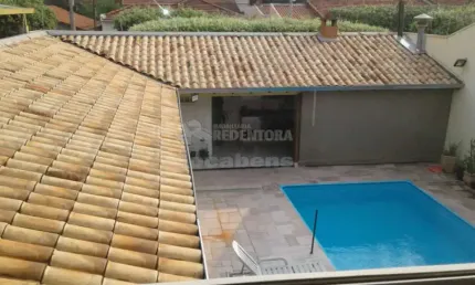 Conceição - Sobrado - Bom Local, 1 suite com hidro e 2 dormitórios, Piscina, varanda Gourmet, Balcão Refrigerado