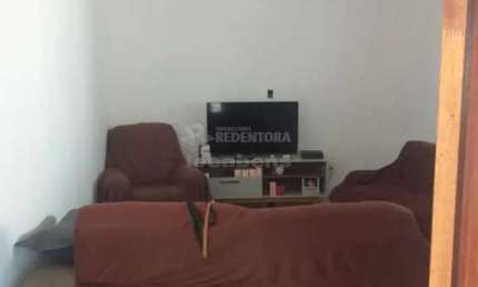 Ótima Casa Residencial para Venda - 4 Dormitórios / Jardim Gisette