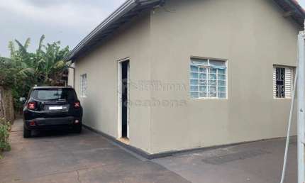 Casa com 4 quartos à venda no Jardim Estrela, São José do Rio Preto 