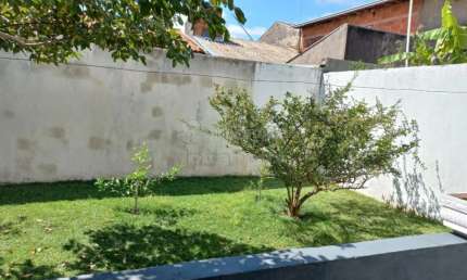 Venda de Casa com 02 dormitórios no bairro Jardim Santo Antônio.