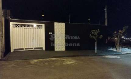 Excelente Casa Residencial para venda - 2 Dormitórios / Menezes 4