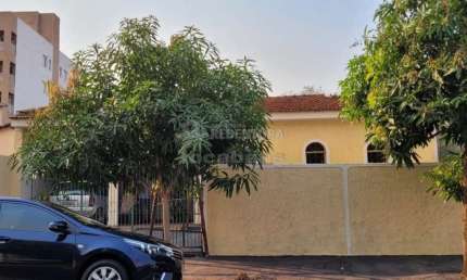 Excelente Casa Residencial para Venda - 3 Dormitórios / Jardim Viena