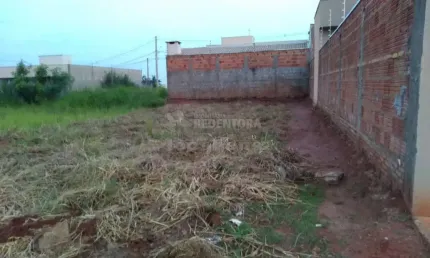 Terreno à venda no bairro Residencial Morada do Sol, com 200 m² de área total