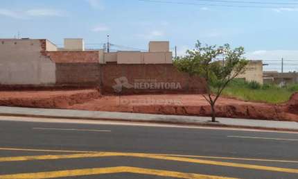 Terreno de 200,00 m² está situado no Residencial Morada do Sol