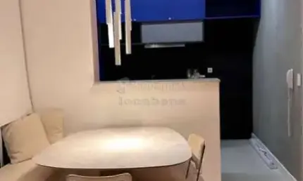 Apartamento residencial com 02 dormitórios planejados sendo 01 com ar-condicionado