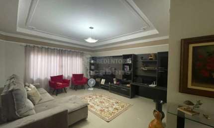 Casa com 02 dormitórios Suíte Master  localizada em Mirassol.