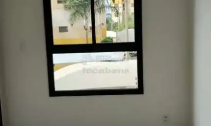 Apartamento com 2 dormitórios no bairro Jardim Vivendas