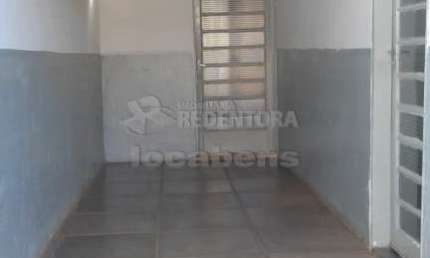 Cristo Rei - Casa com 2 dormitórios, 2 vagas, Perto do Carrefour da W. Luiz