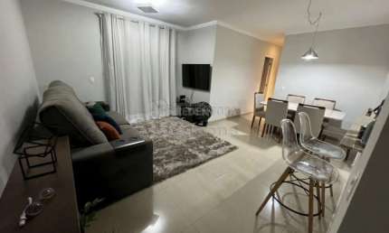 Cenarium - Andar alto, 2 dorms, sendo 1 suite, lindo, não deixe de ver