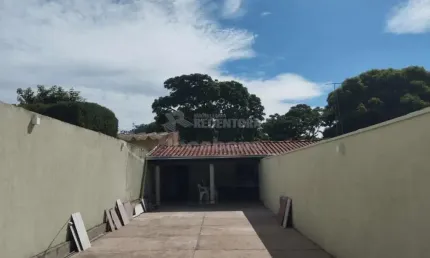 Rancho Residencial Condomínio Lago e Sol com 3 dormitórios