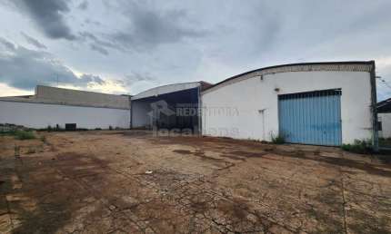 Barracão / Galpão / Depósito para alugar na Vila Toninho, São José do Rio Preto 
