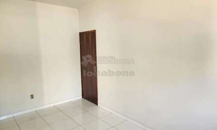 Parque Residencial Joaquim Nabuco Casa Locação com 03 dormitórios