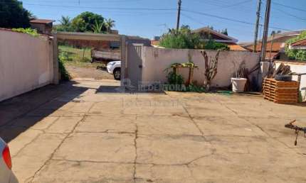 Casa com 3 quartos à venda no Centro (Engenheiro Schmitt), São José do Rio Preto 