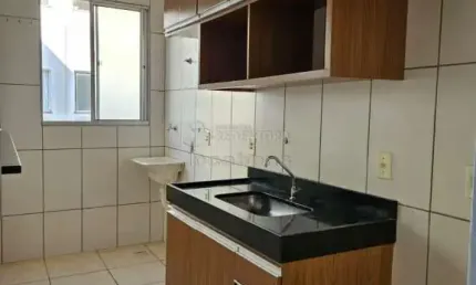Apartamento com 2 dormitórios no Condominio Rios di Itália