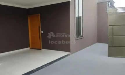 Casa no bairro SETSUL, com 3 quartos, 02 vagas de garagem.