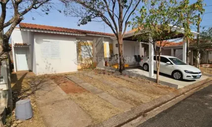 Parque da Liberdade II - Casa com 2 dormitórios, sala 2 ambientes