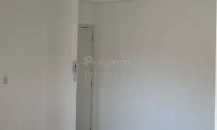 Condomínio High Redentora, com 2 dormitórios, 02 vagas de garagem.