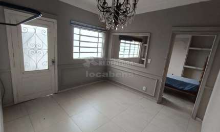 Casa com 3 quartos para alugar na Vila Curti, São José do Rio Preto 