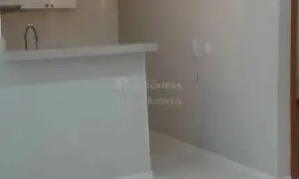 Apto com Elevador - Fácil acesso - 2 dorms, garagem, sala com sancas em gesso, 2 ventiladores de teto