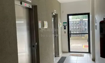 Apartamento para locação com 2 dormitórios e 1 vaga de garagem localizado no bairro estância são joão.