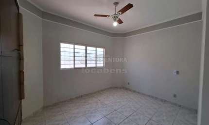 Casa com 4 quartos à venda no Jardim Gisette, São José do Rio Preto 