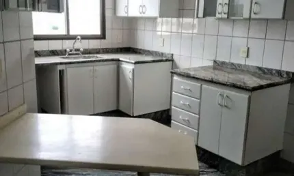 Vila Imperial Apartamento cobertura com 04 dormitórios, 01 vaga de garagem.