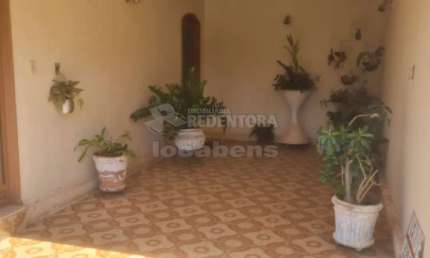 Santos Dumont Casa Residencial ou Comercial, 3 dormitórios, 03 vagas de garagem.