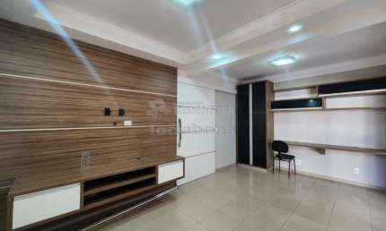 Excelente Sobrado com 3 quartos com armário embutido á Venda no Villagio São Judas