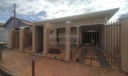 Casa com 2 quartos para alugar no Jardim Paulista, São José do Rio Preto 