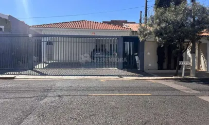 Casa Residencial no Jardim dos Seixas com suite e area de lazer.
