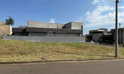 Terreno à venda no Residencial Maria Júlia, São José do Rio Preto 