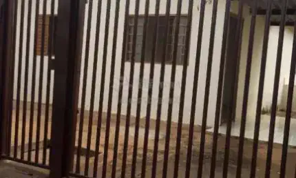 Ótima Casa Residencial para Locação - 2 Dormitórios / Conjunto Habitacional São José do Rio Preto