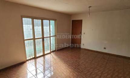 Vila Santa Cândida / Edifício Hilda - Apartamento com 03 dormitórios com armários embutidos